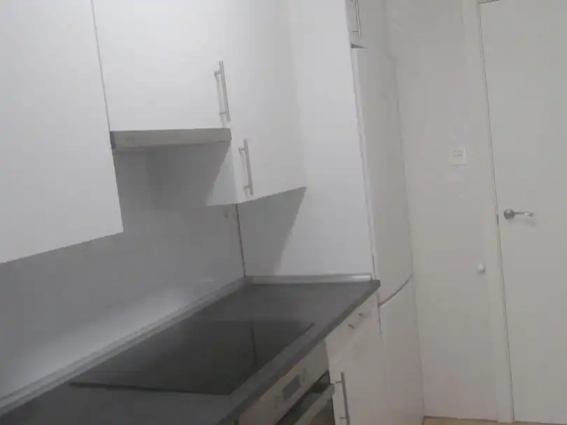 Cuina de Pis en venda en  Zaragoza Capital amb Balcó