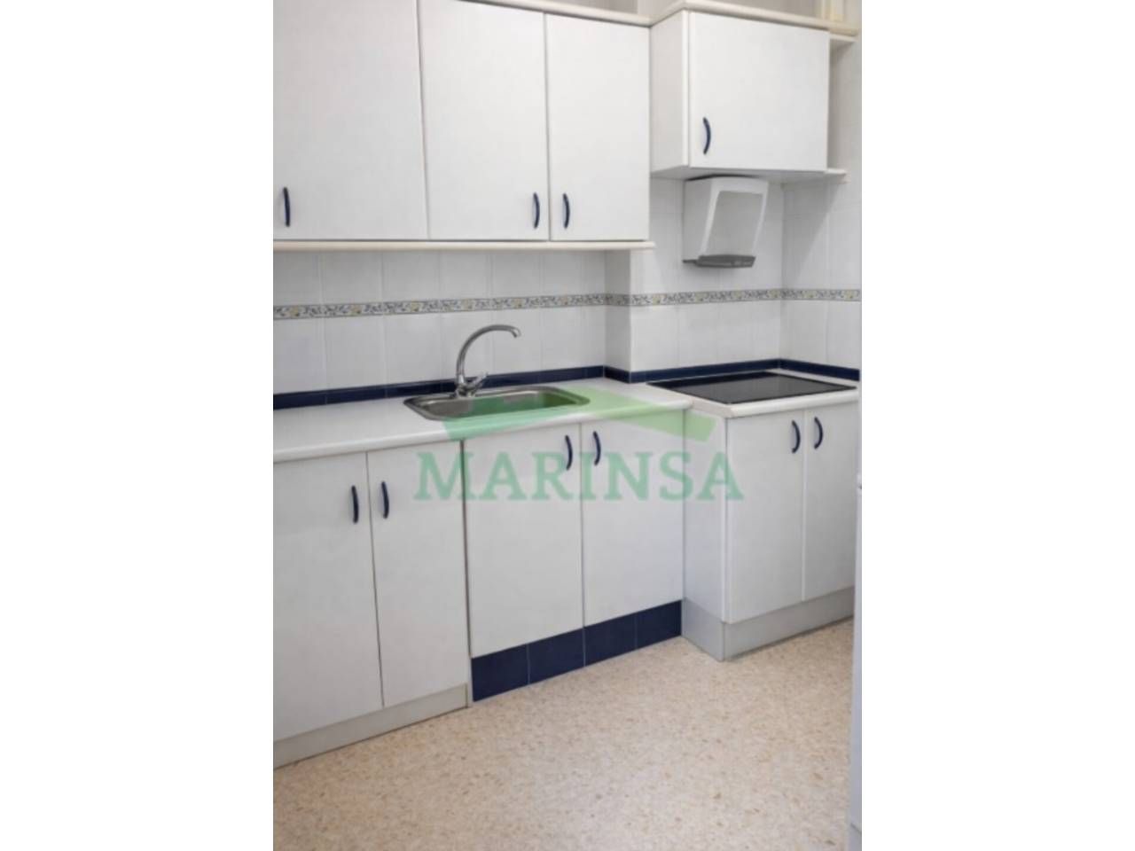 Kitchen of Study for sale in Vélez-Málaga