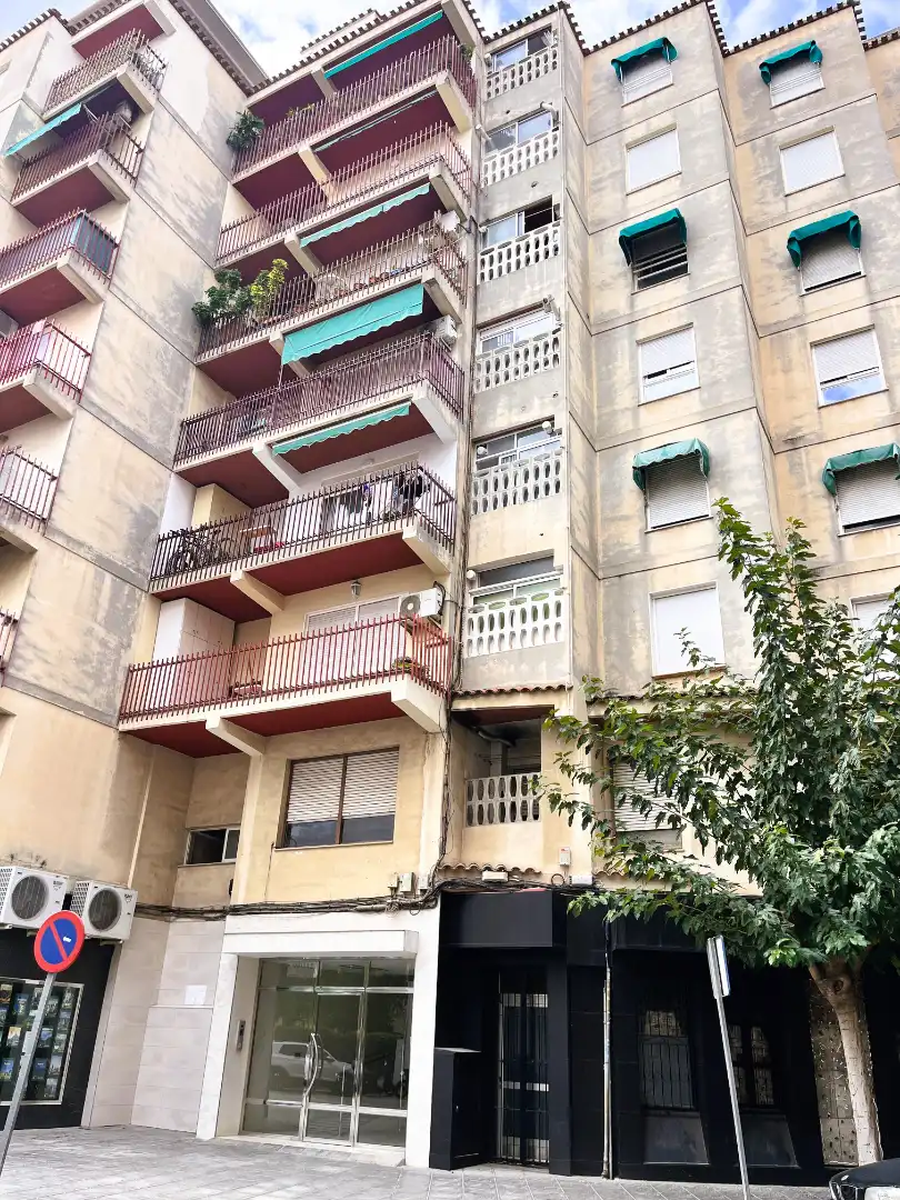 Piso con terraza en venta en Calle Luis Barcala, imagen 36