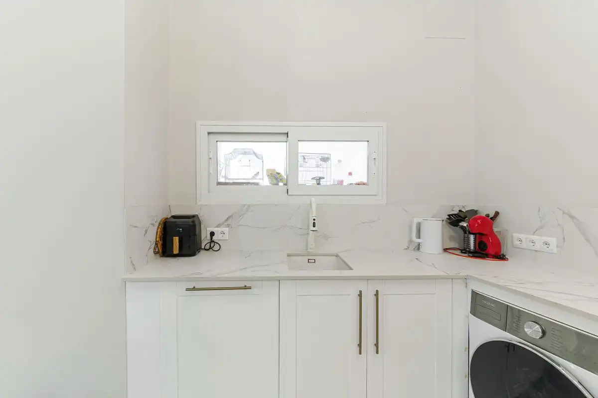 Kitchen of Flat for sale in Utrera  with Heating, Terrace and Furnished