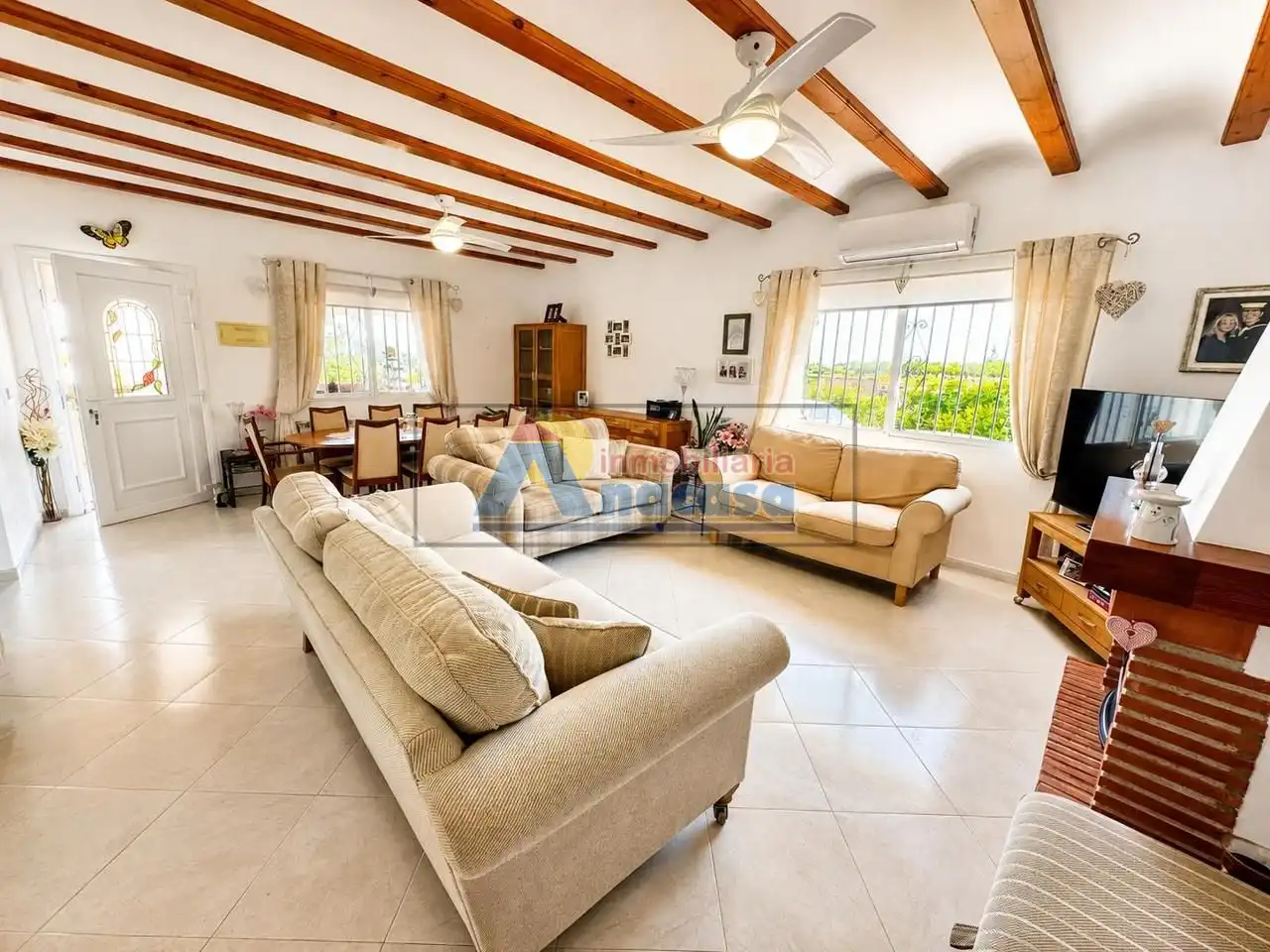 Sala de estar de Casa o chalet en venta en Vilallonga / Villalonga con Aire acondicionado, Calefacción y Jardín privado