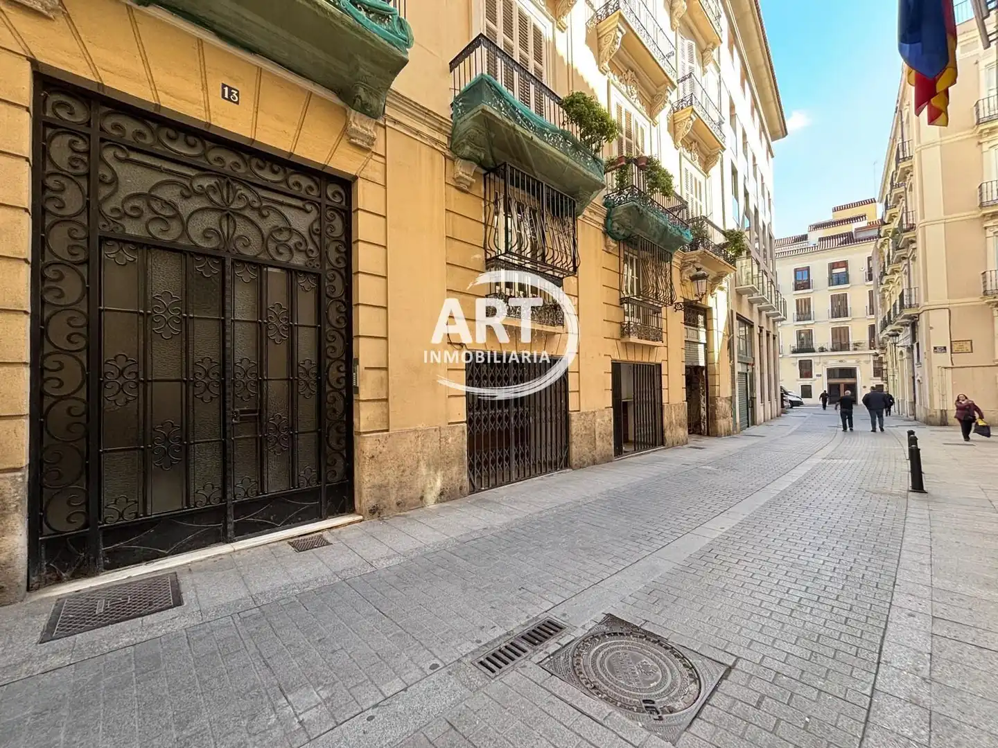 Vista exterior de Local en venda en Valencia