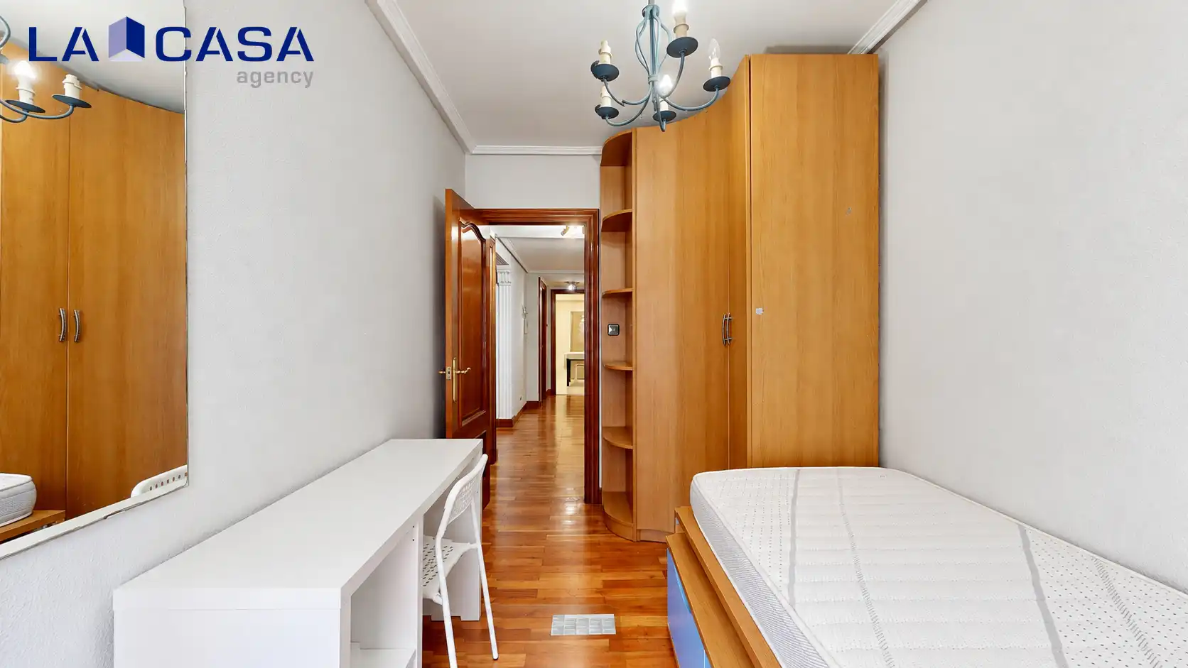 Habitación de Piso en venta en Erandio con Calefacción y Balcón