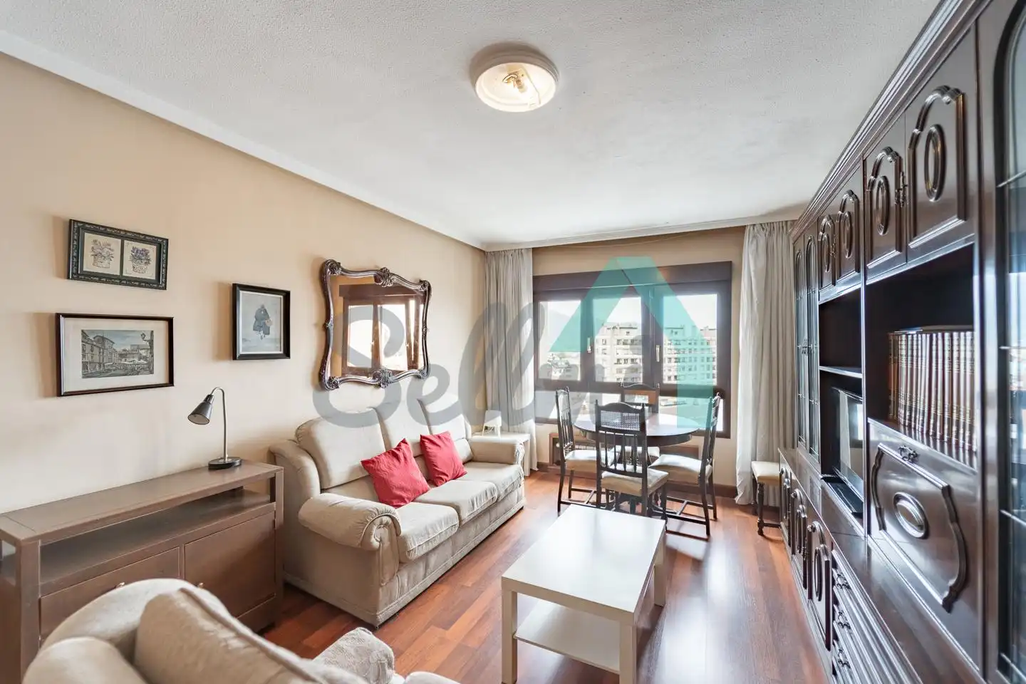 Flat with lift to rent in Muñoz Degraín, imagen 2