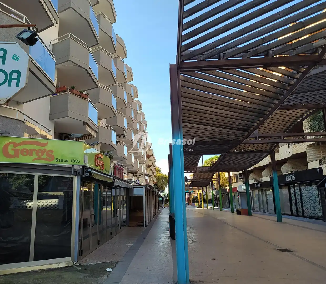 Außenansicht von Wohnungen zum Verkauf in Salou mit Terrasse
