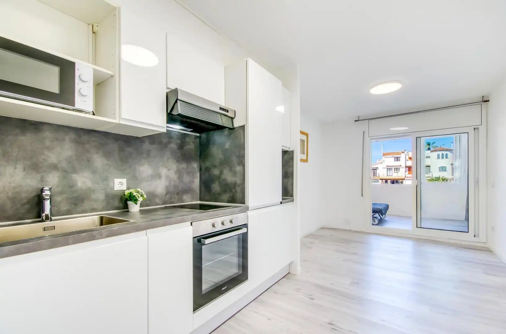Küche von Wohnung zum Verkauf in Empuriabrava