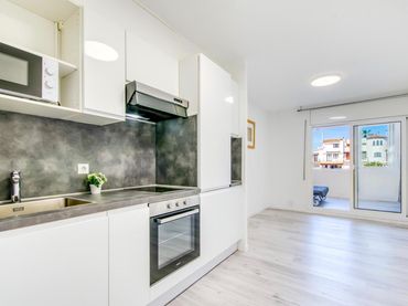 Studio avec ascenseur à vendre à POBLAT TIPIC/C