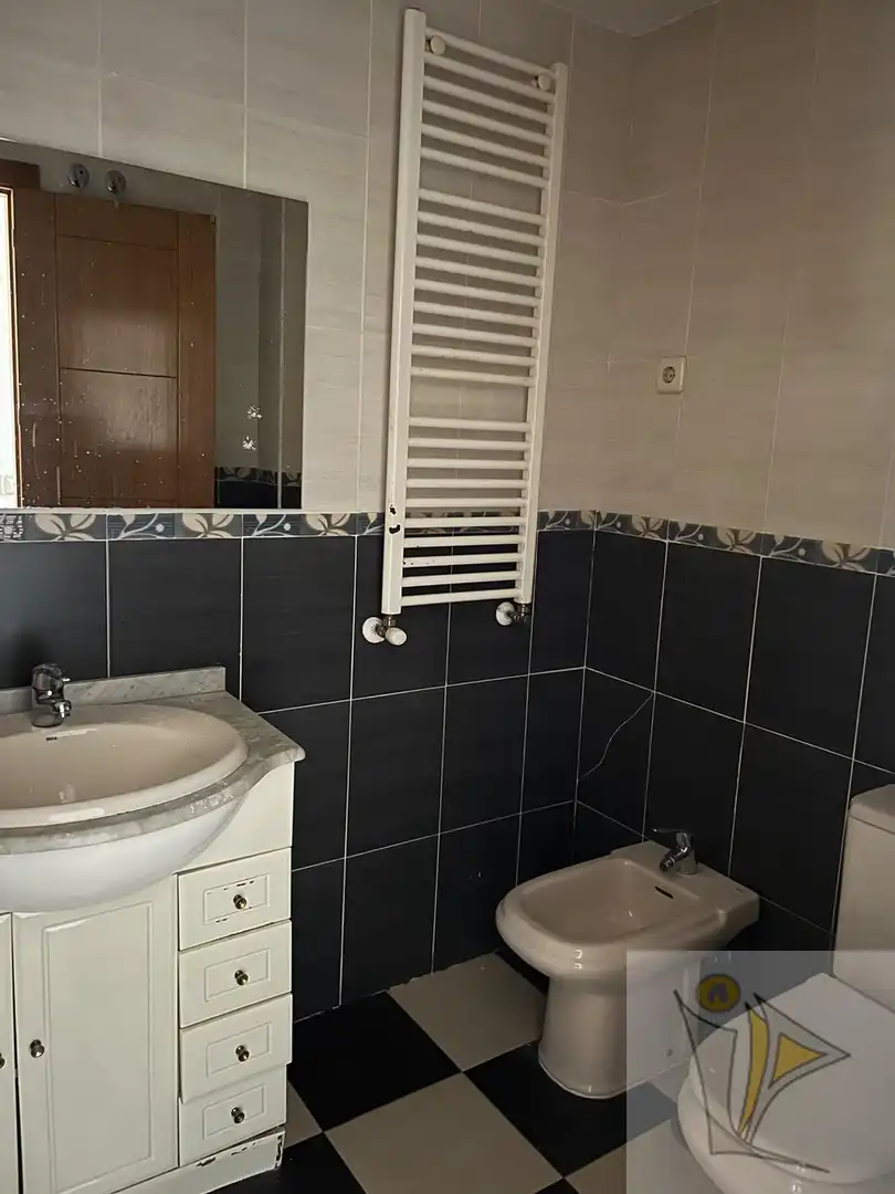 Badezimmer von Wohnung zum Verkauf in Madrid