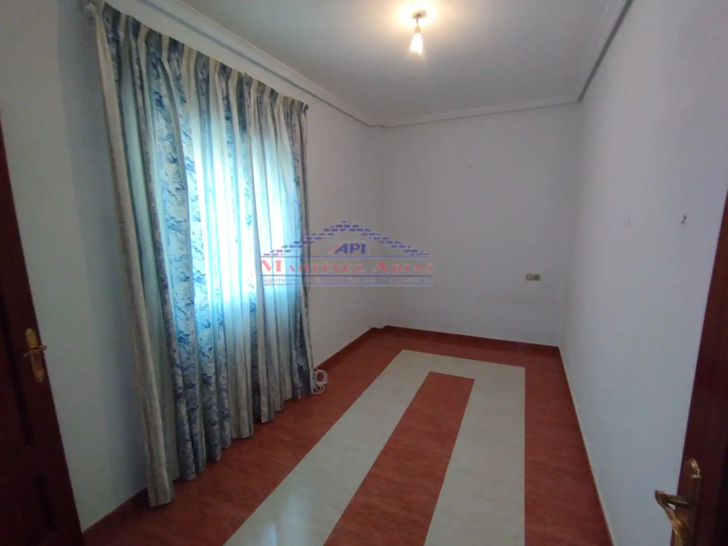 Houses for sale in Fuerte del Rey  with Private garden, Terrace and Balcony