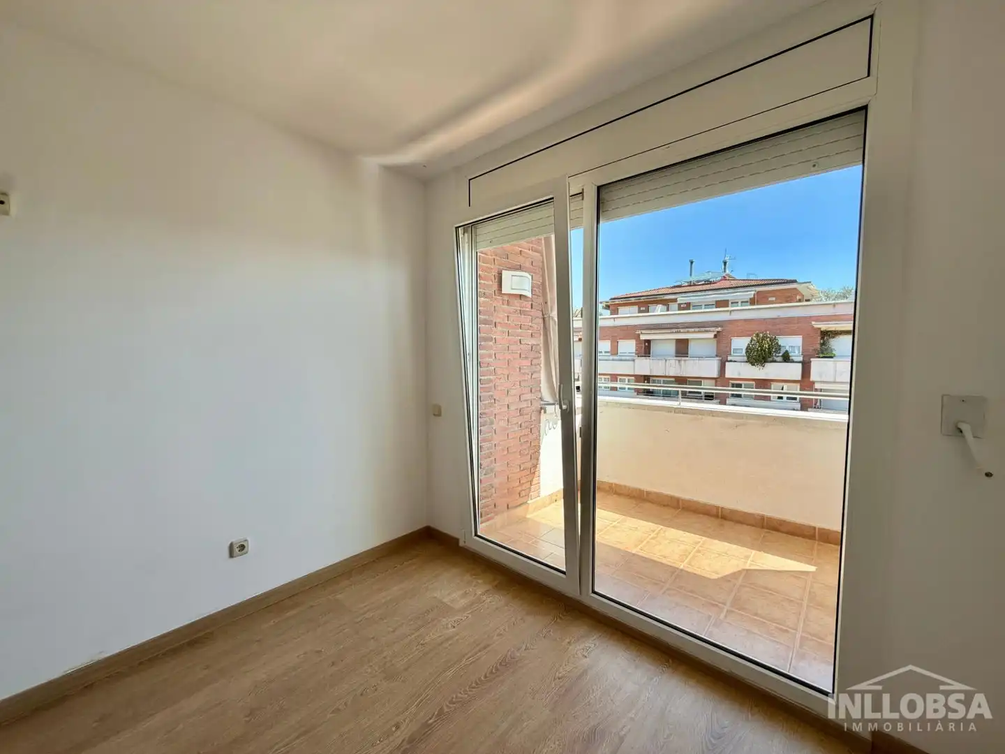 Bedroom of Attic for rent in Manresa  with Air Conditioner, Heating and Terrace