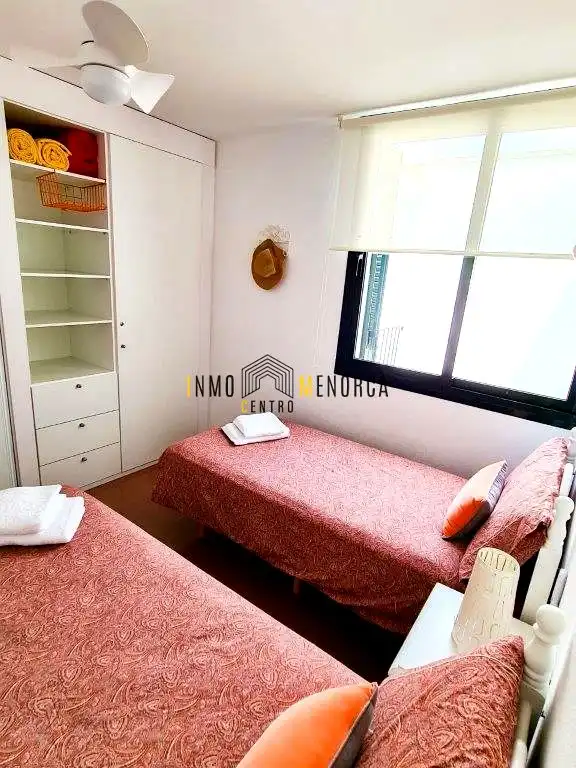 Dormitori de Apartament en venda en Ciutadella de Menorca amb Aire condicionat, Terrassa i Balcó