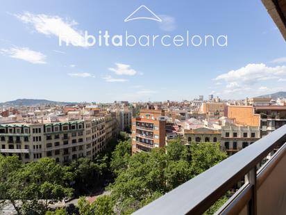 Vista exterior de Pis en venda en  Barcelona Capital amb Terrassa