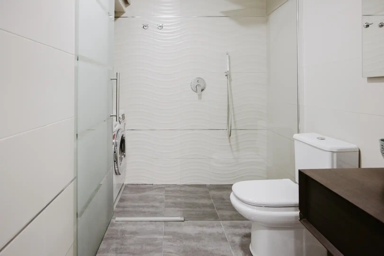 Bathroom of Apartments for rent in Calpe / Calp  with Air Conditioner, Heating and Parquet flooring