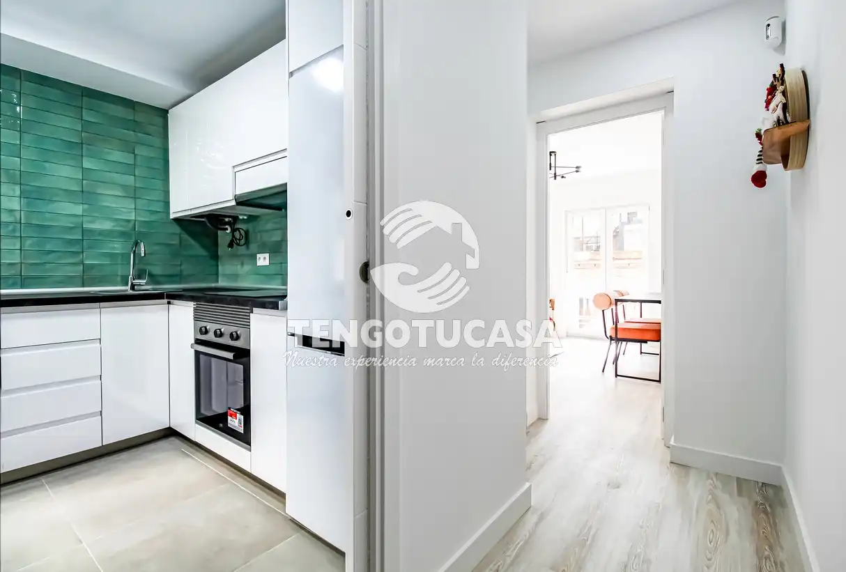 Cuina de Pis en venda en Madrid amb Aire condicionat, Calefacció i Terrassa
