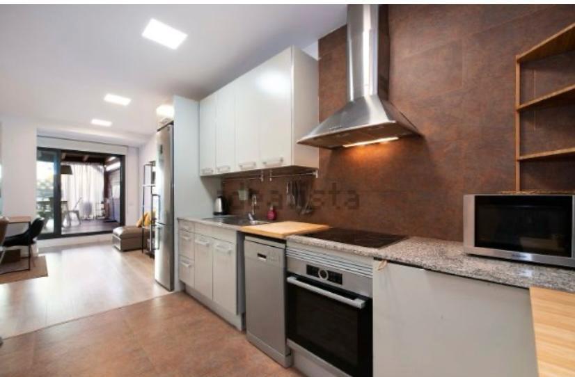 Foto 1 de Piso de alquiler en Centre, Barcelona