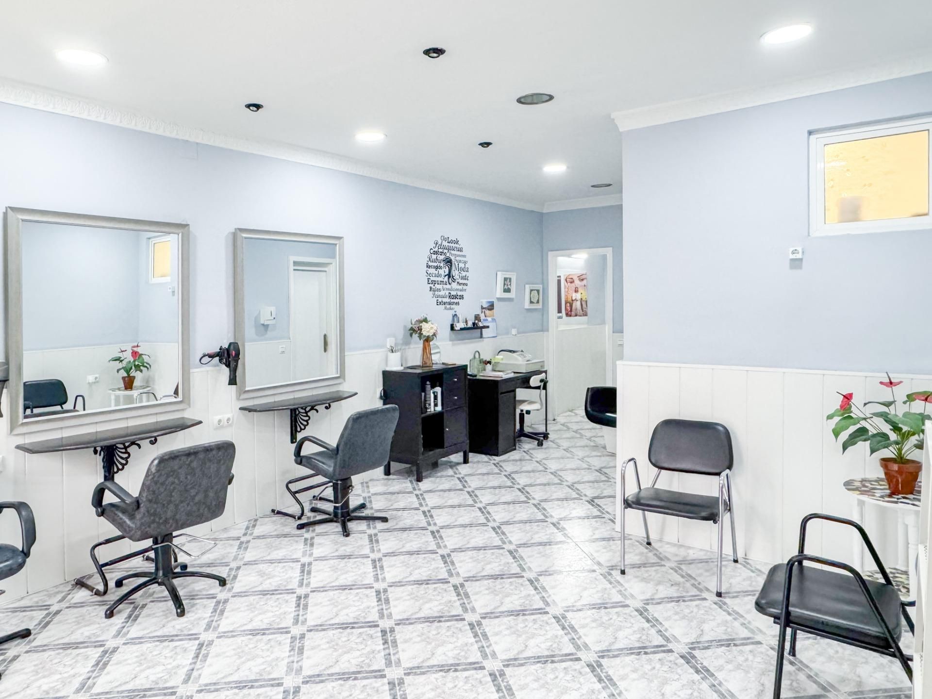 Local de lloguer a Portada Alta - Pol. Crta. De Cártama