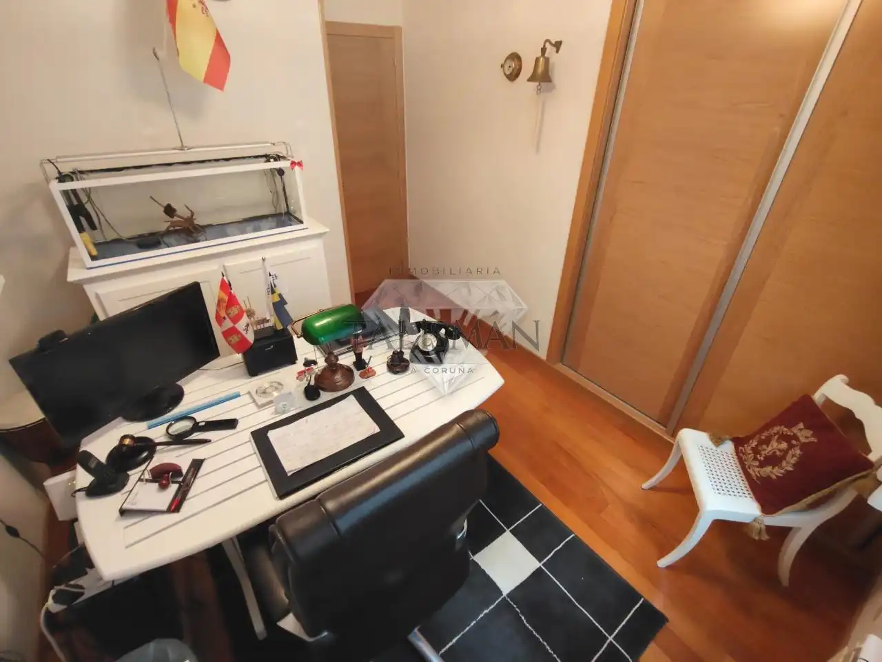 Habitación de Piso en venta en Vilagarcía de Arousa con Calefacción, Parquet y Trastero