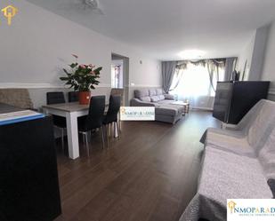 Sala d'estar de Pis en venda en Alicante / Alacant amb Jardí privat