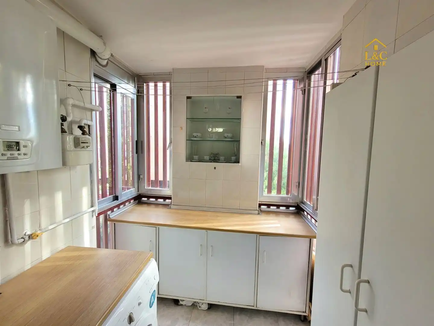 Cocina de Piso en venta en Madrid con Calefacción, Terraza y Amueblado