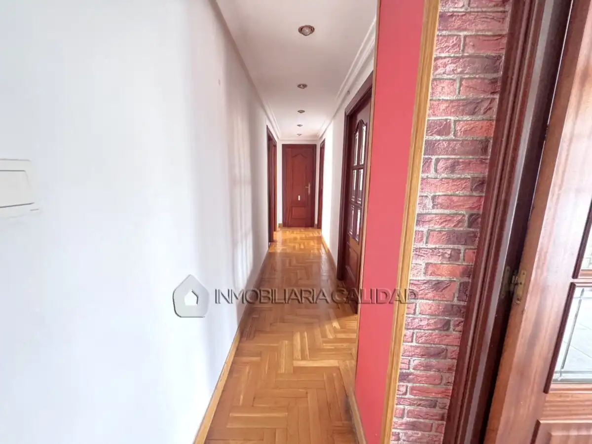 Piso en venta en Burgos con Calefacción