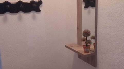 Foto 3 de Piso de alquiler en Pintor Zuloaga, Centro - Sagrario, Granada Capital