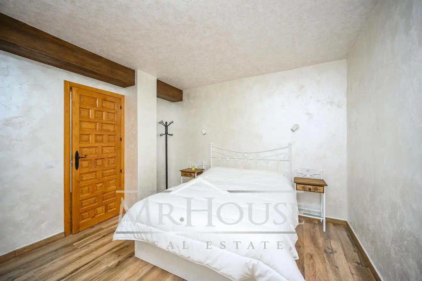 Habitación de Finca rústica en venta en Perales de Tajuña con Aire acondicionado, Calefacción y Jardín privado