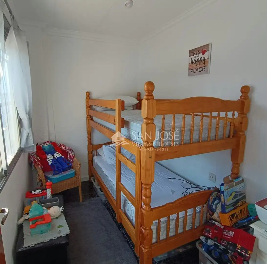 Schlafzimmer von Haus oder Chalet zum Verkauf in Elda mit Klimaanlage
