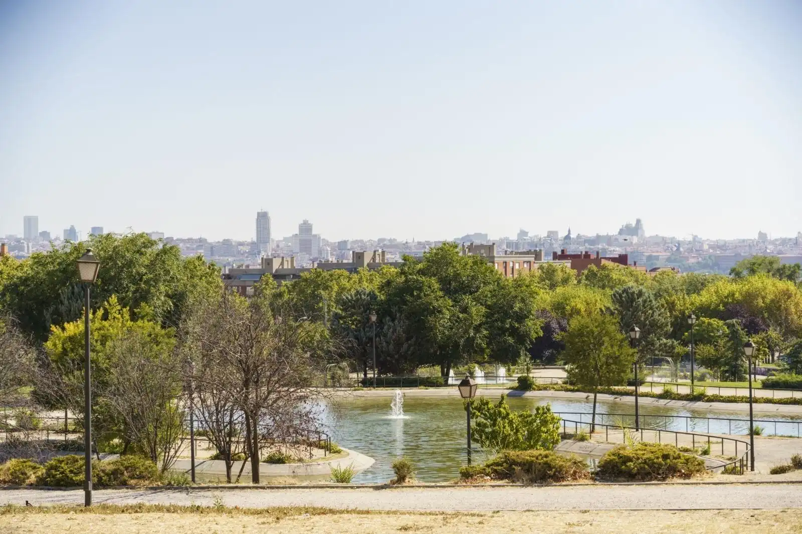 Exterior view of Flat for rent in Madrid  with Air Conditioner, Heating and Furnished