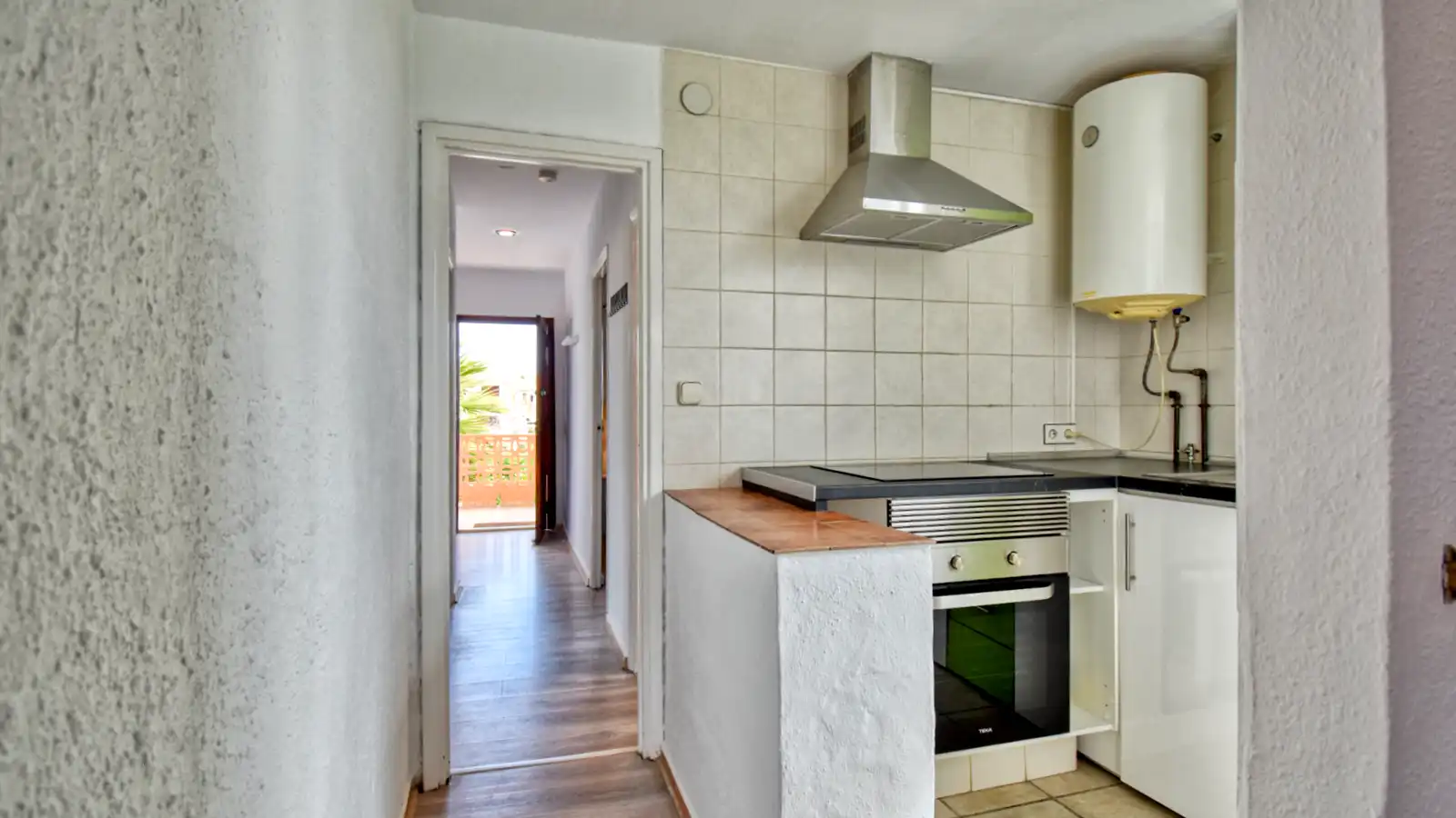 Küche von Haus oder Chalet zum Verkauf in Gandia mit Klimaanlage, Heizung und Privatgarten