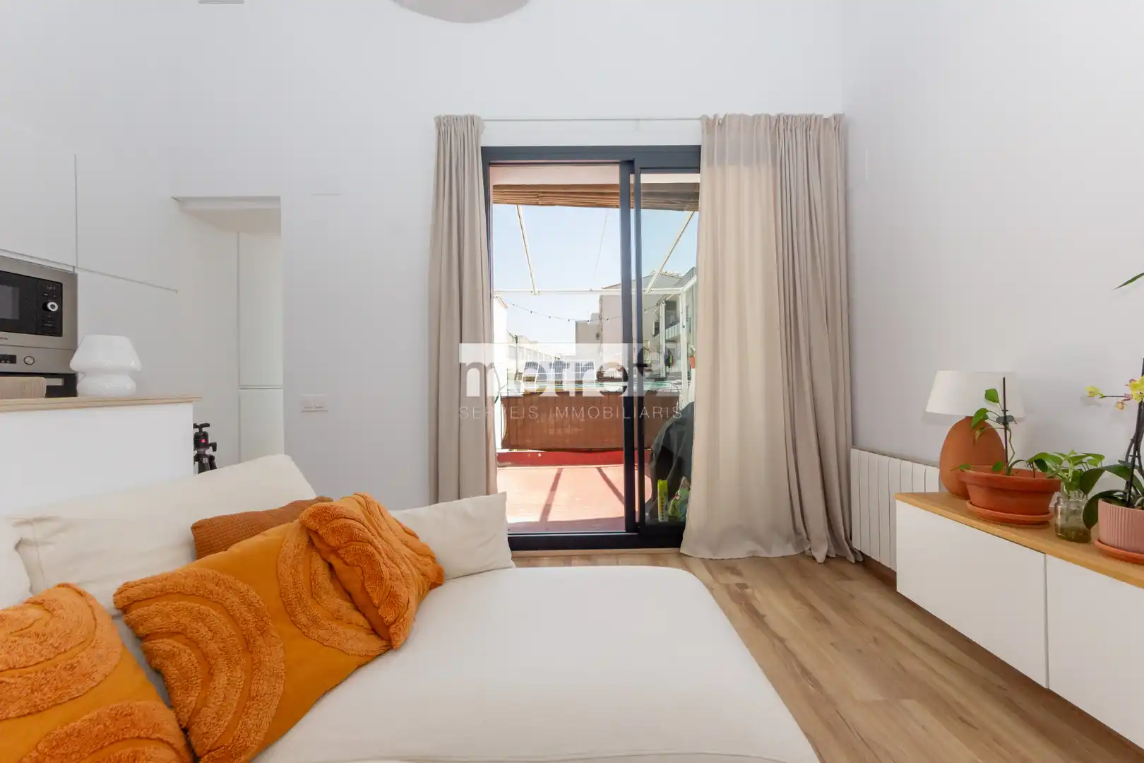Wohnung zur Miete in Ronda de la República, Eixample