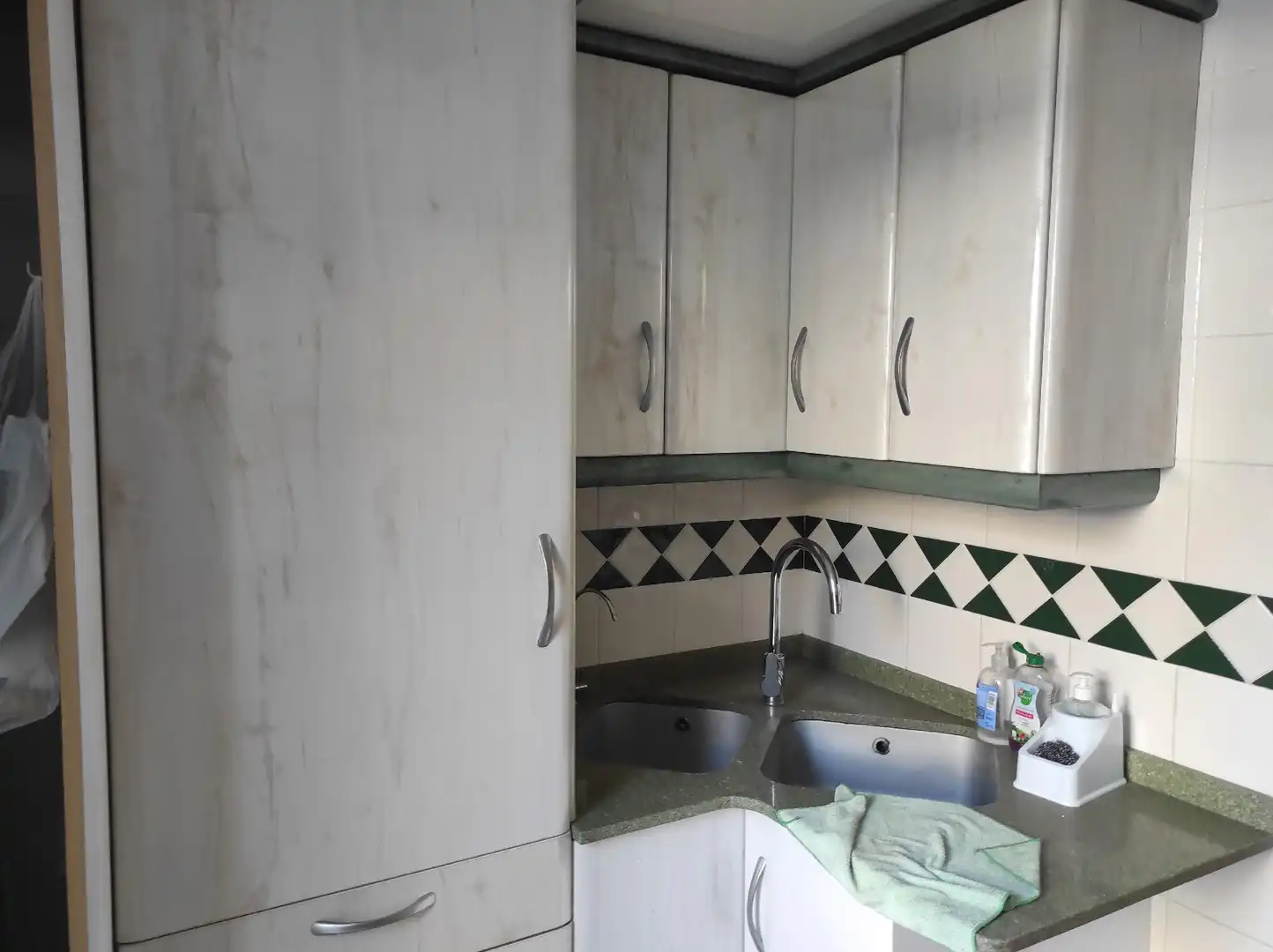 Kitchen of Ground floor for sale in Esplugues de Llobregat  with Air Conditioner, Heating and Parquet flooring