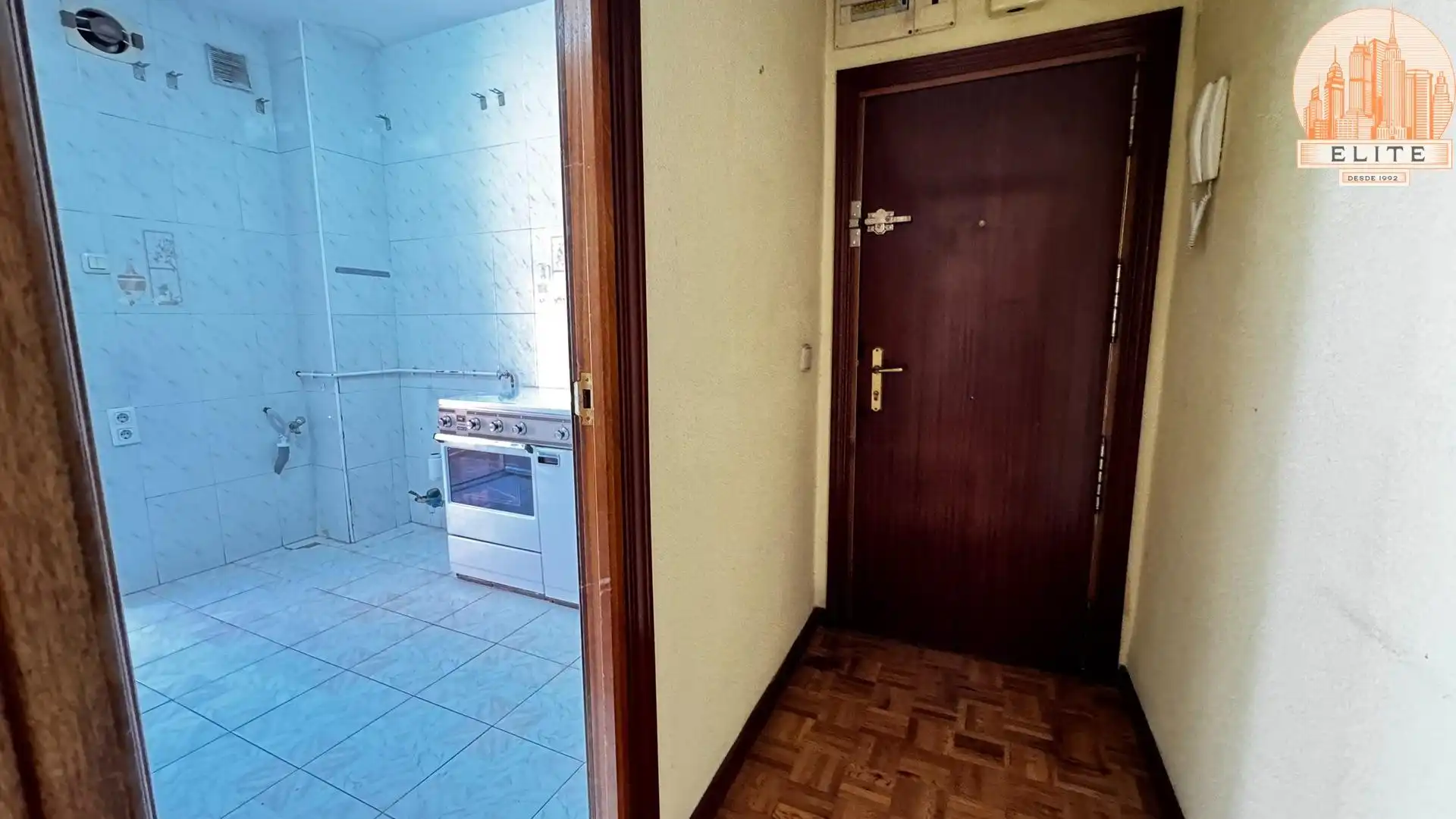 Piso en venta en Alcorcón con Calefacción, Parquet y Terraza