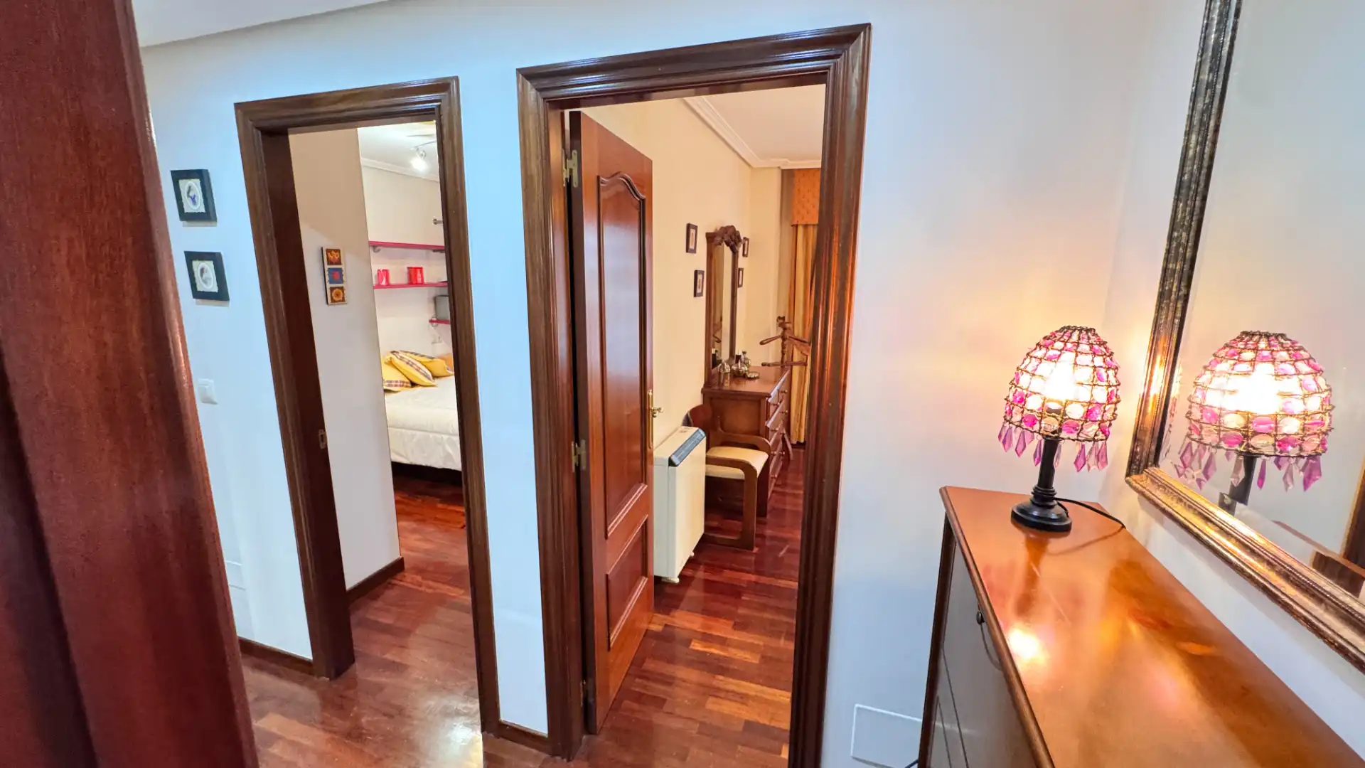 Wohnung zum Verkauf in Arteixo mit Heizung, Parkett und Terrasse