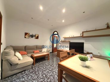 Ground floor for sale in Cerdanyola