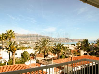 Vista exterior de Apartament en venda en L'Alfàs del Pi amb Aire condicionat