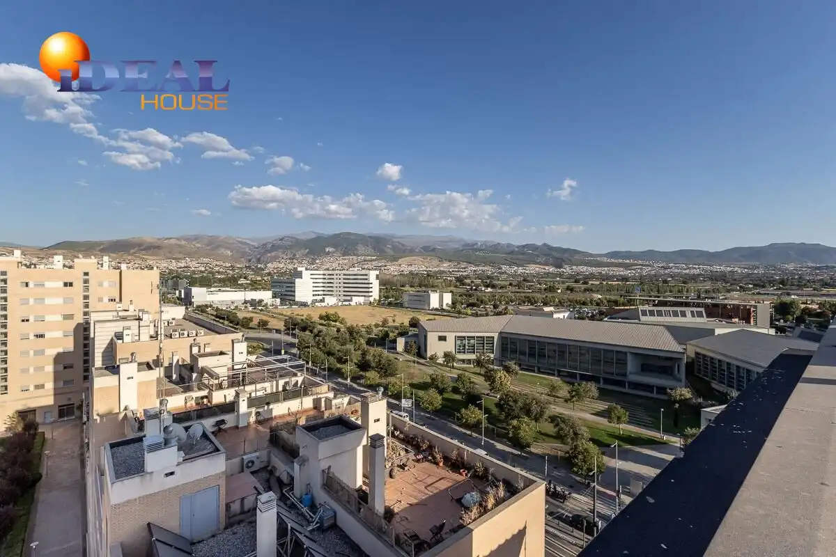 Penthouse mit Pool zum Verkauf in Avenida DE LA ILUSTRACION, imagen 28
