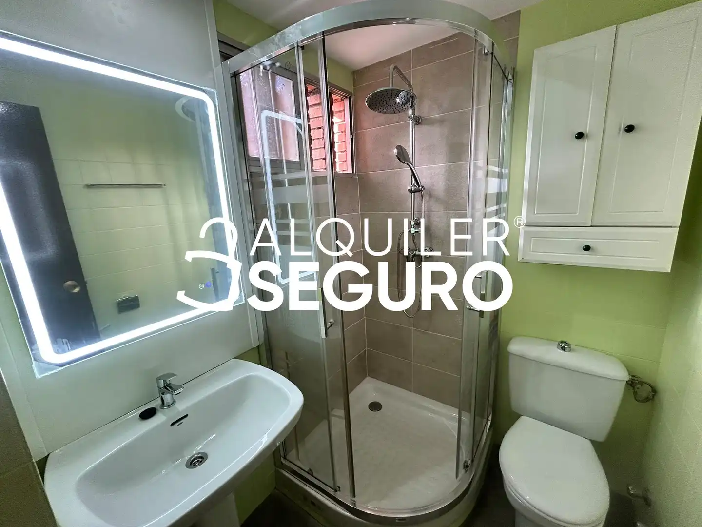Baño de Casa o chalet de alquiler en Rivas-Vaciamadrid con Calefacción y Terraza