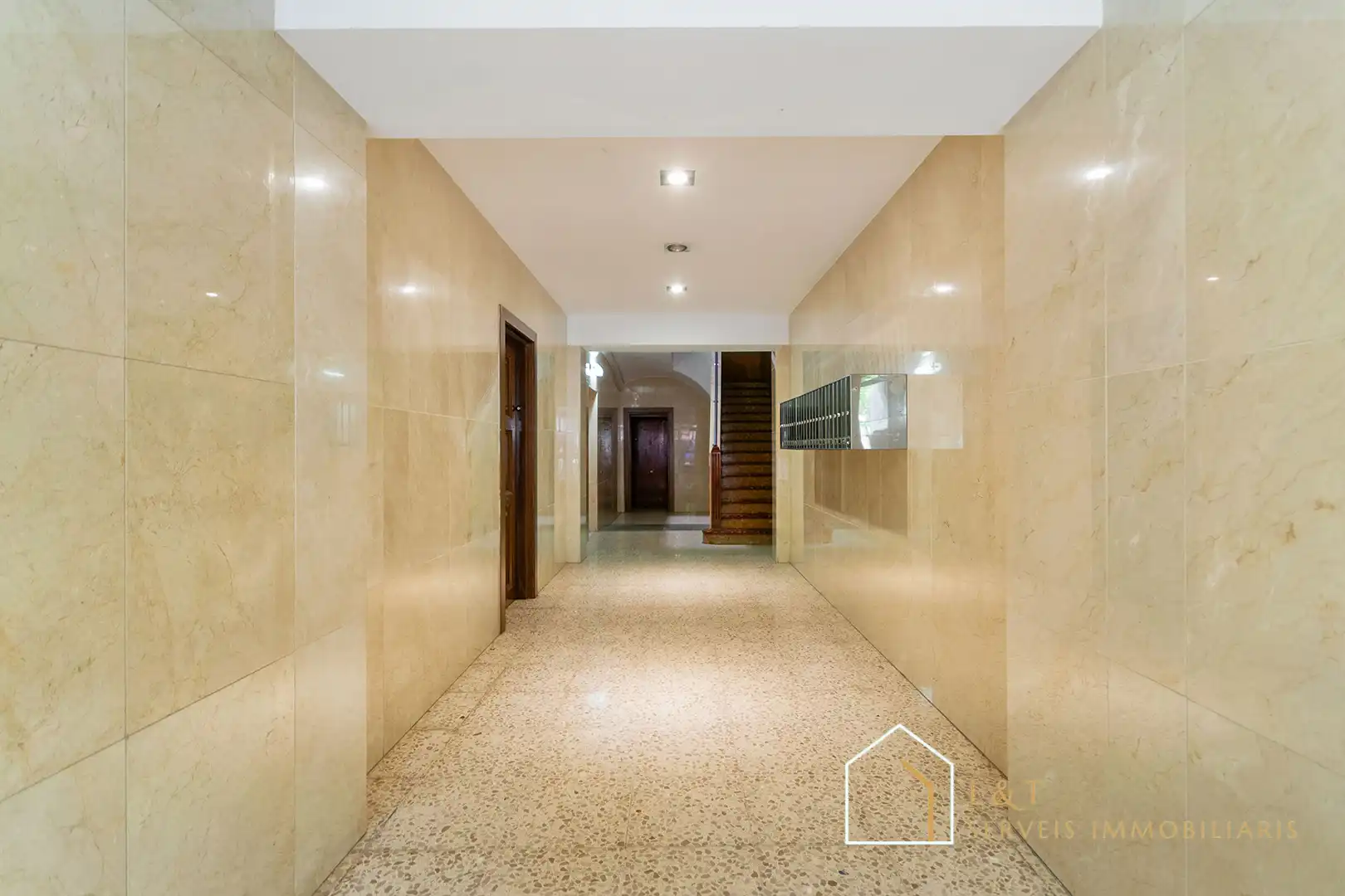 Wohnung mit Aufzug zum Verkauf in Plaça del Virrei Amat, imagen 2