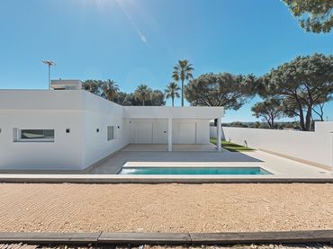 Flat with pool for sale in Los Franceses – La Vega