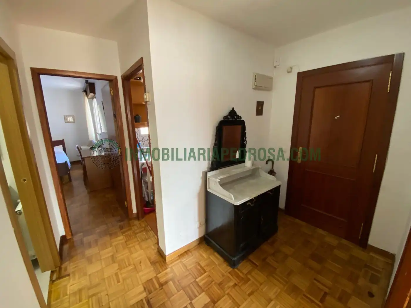 Wohnung zur Miete in Pontevedra Capital  mit Heizung, Parkett und Möbliert