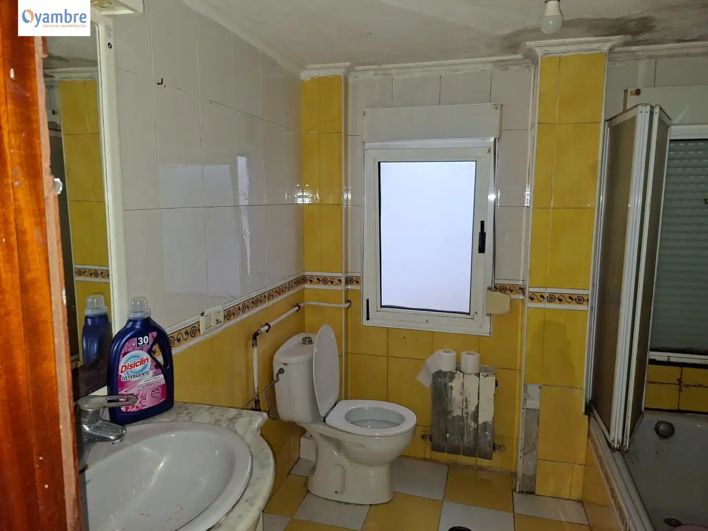 Bathroom of Flat for sale in Gijón 
