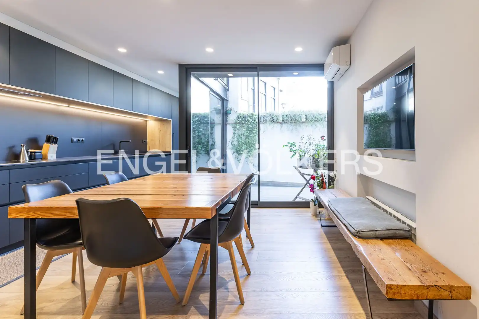 Comedor de Casa o chalet en venta en Mataró con Aire acondicionado, Calefacción y Parquet