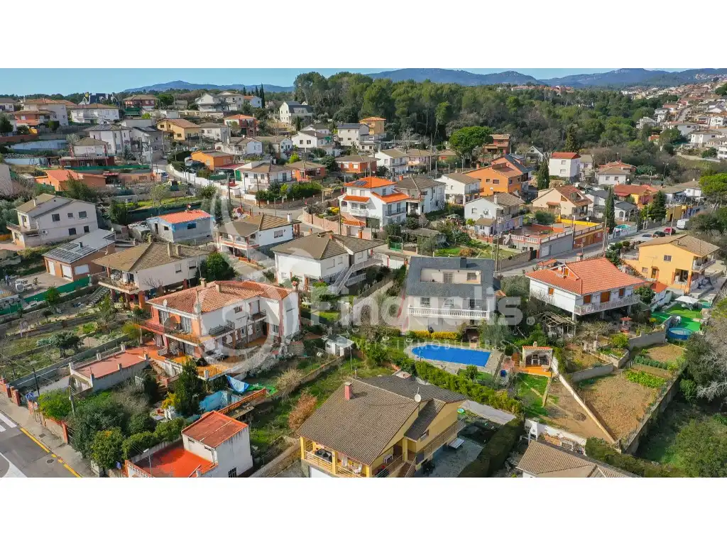 Vista exterior de Casa o xalet en venda en Lliçà d'Amunt