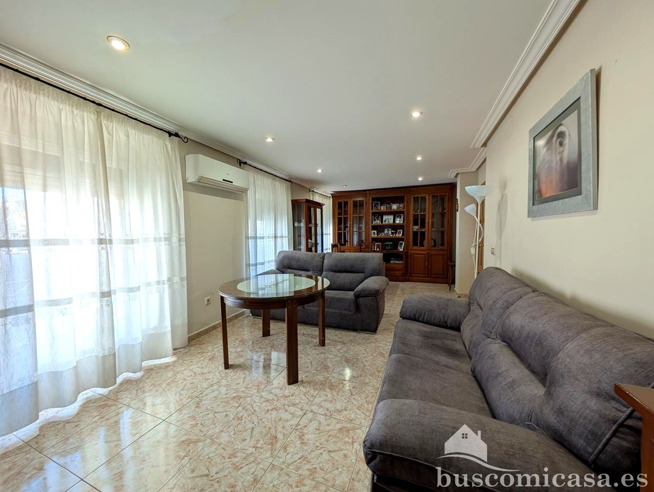 Sala d'estar de Pis en venda en Linares amb Aire condicionat i Balcó