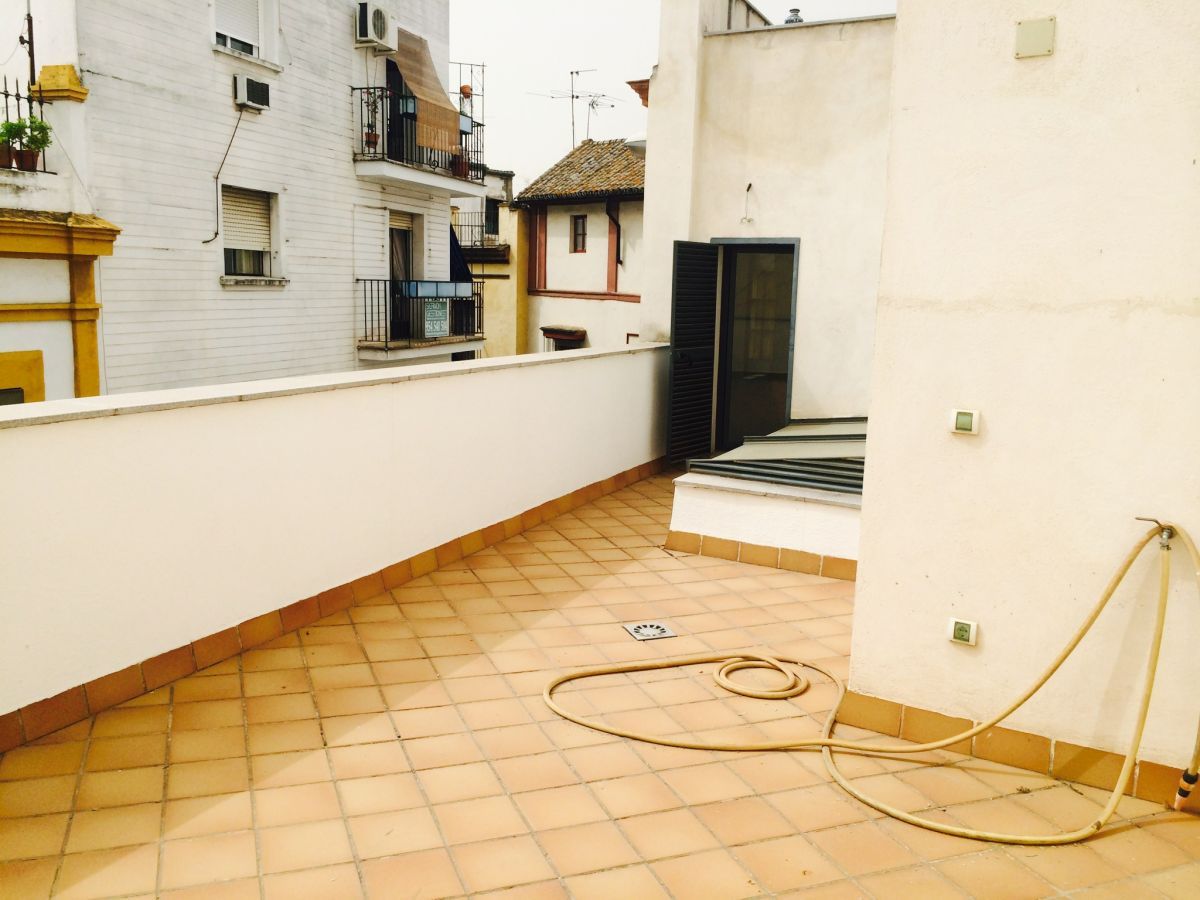 Terrassa de Àtic en venda en  Sevilla Capital amb Calefacció i Terrassa