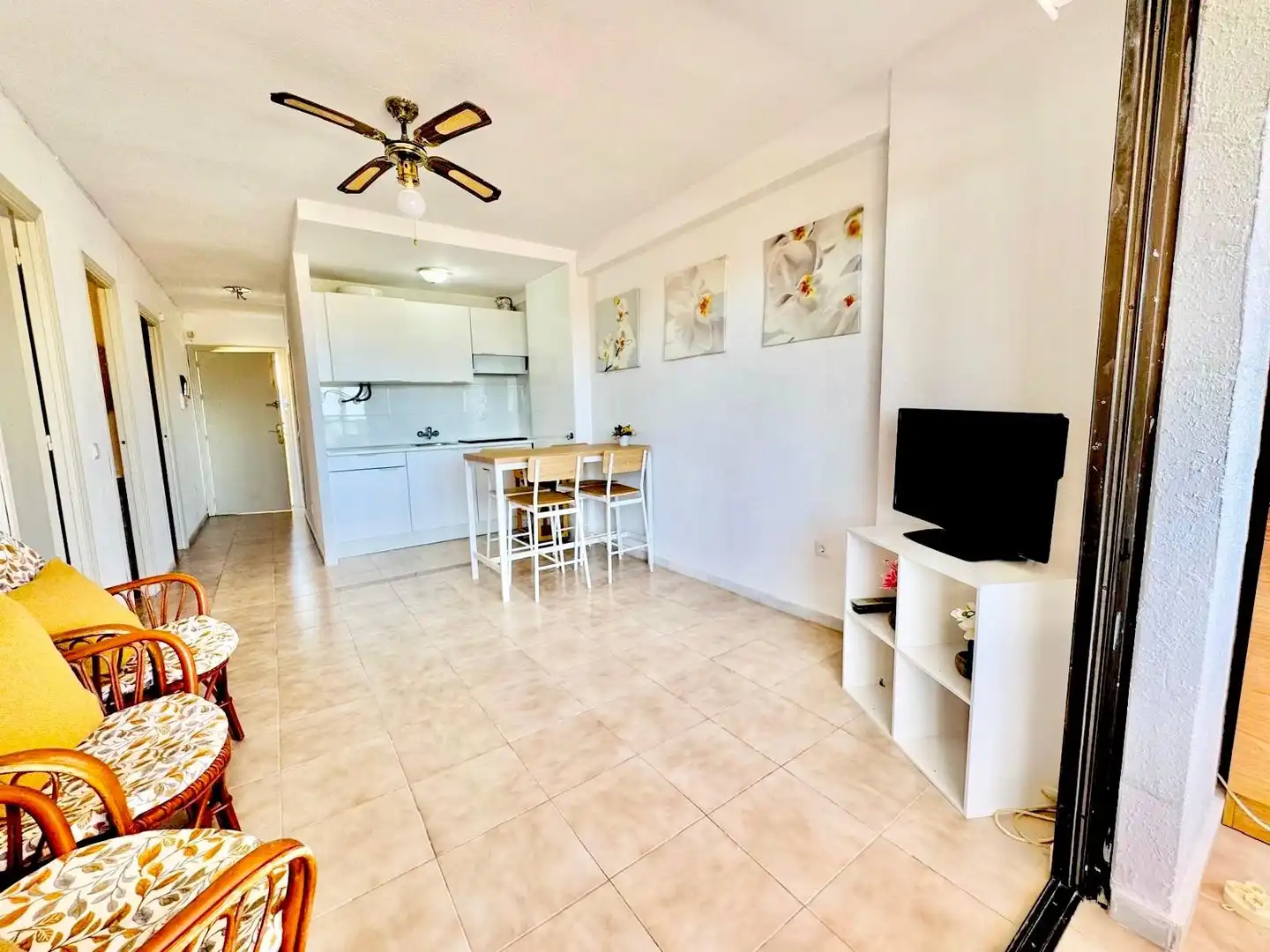 Wohnzimmer von Wohnungen zum Verkauf in Torrevieja mit Schwimmbad, Möbliert und Waschmaschine