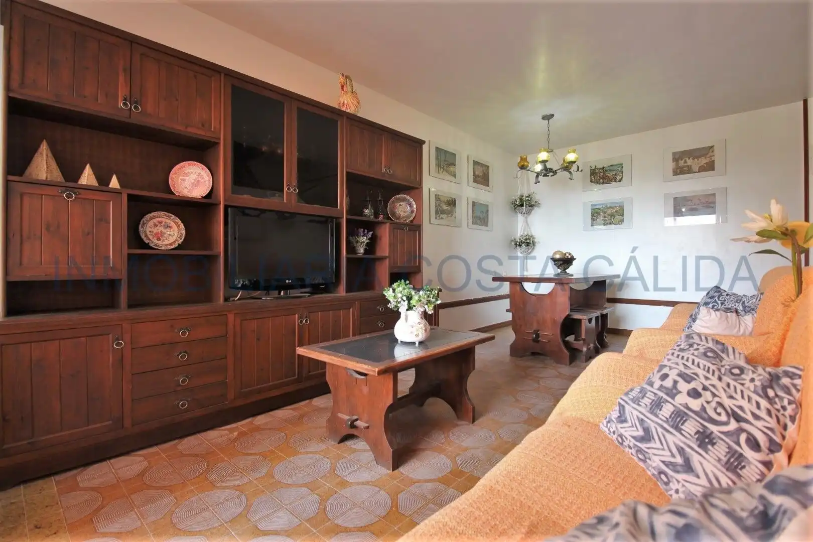 Living room of Flat for sale in Águilas  with Terrace and Furnished