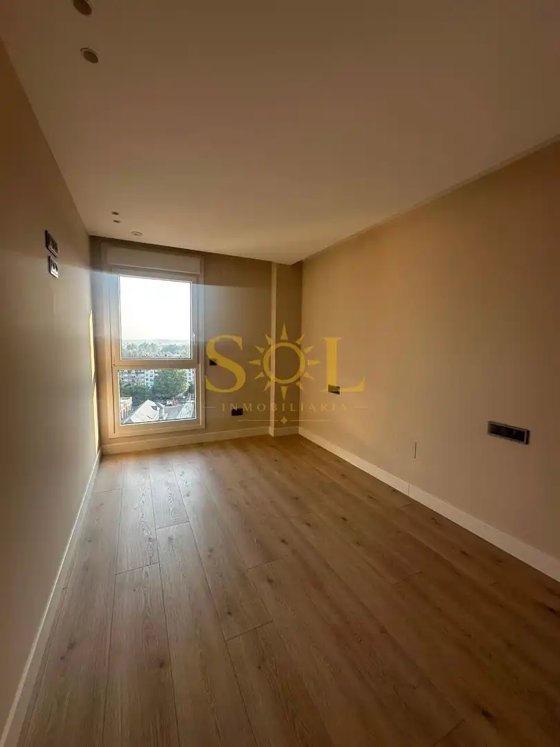 Schlafzimmer von Wohnung zur Miete in León Capital  mit Klimaanlage, Heizung und Parkett