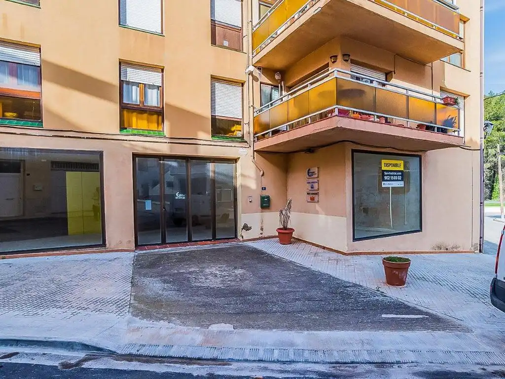 Gewerbefläche zum Verkauf in Carrer Pau Casals 17, imagen 2