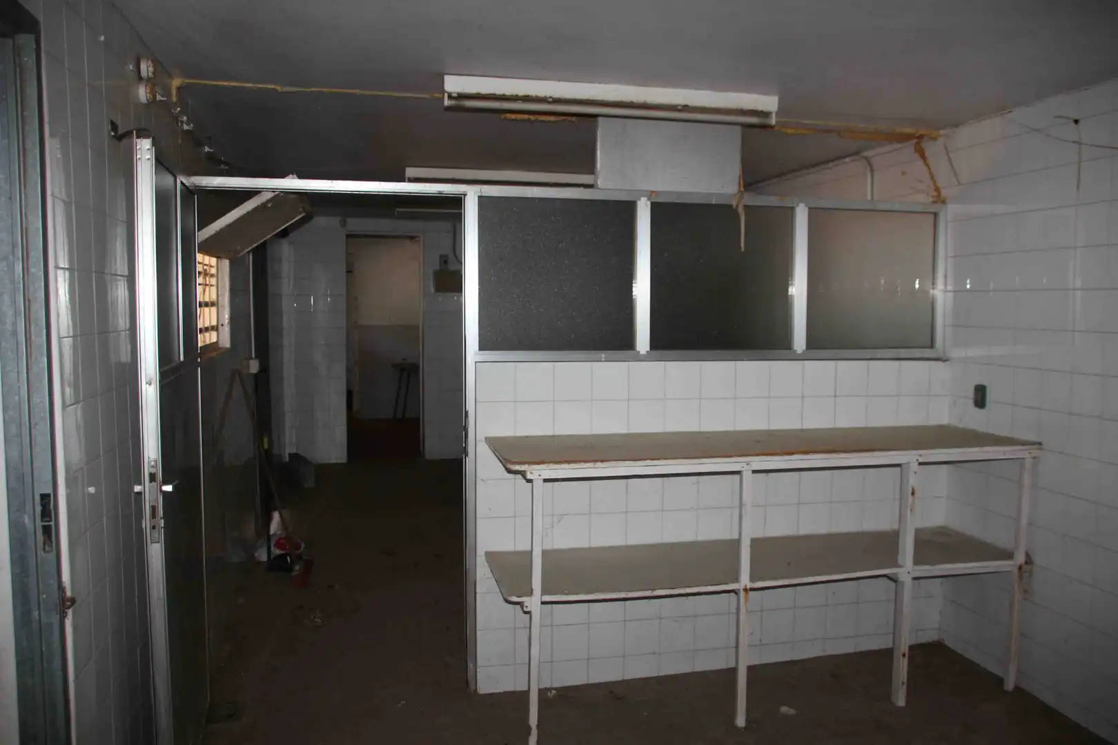 Nave industrial en venta en Brión